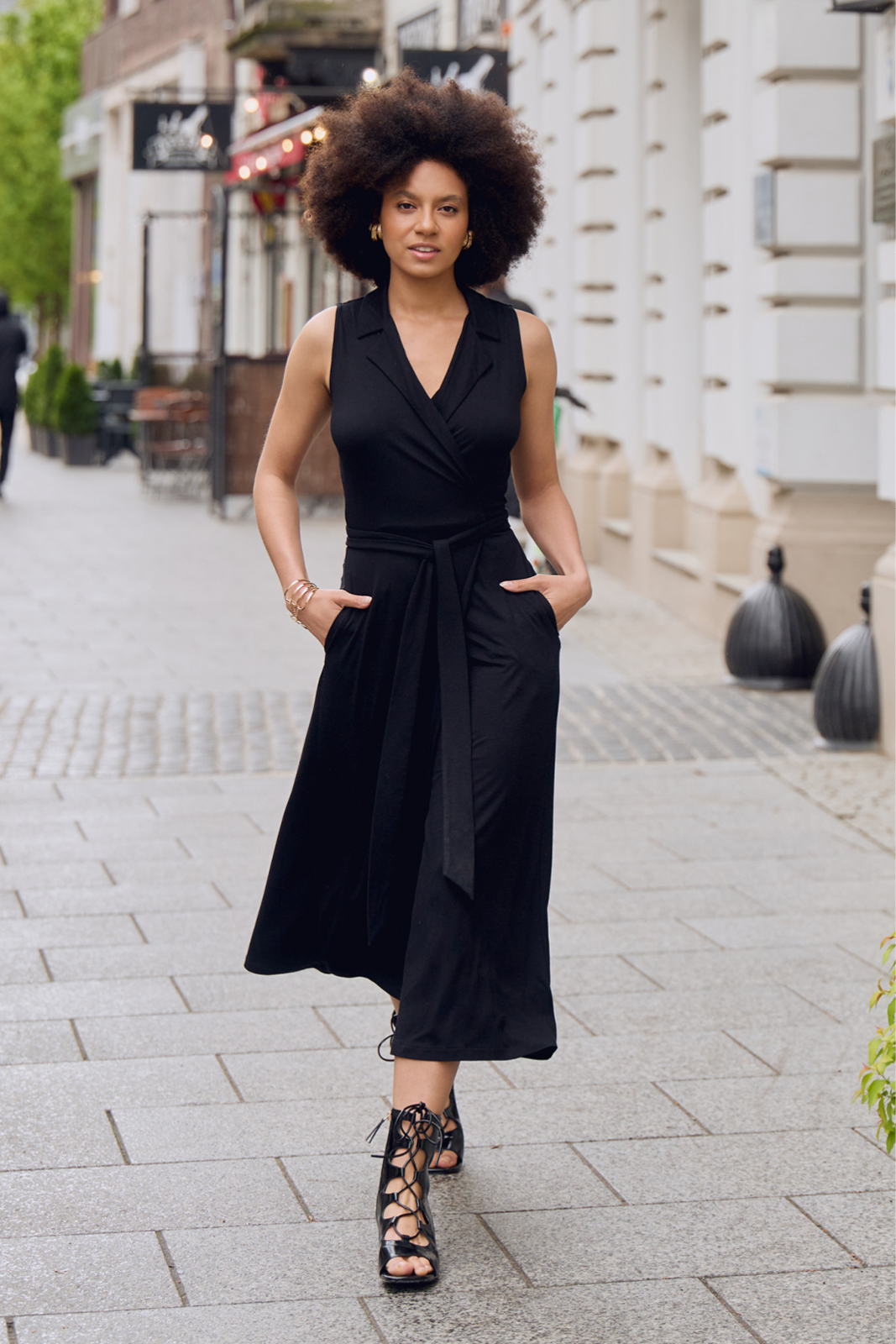 ENDLESS SUMMER black dress with pockets